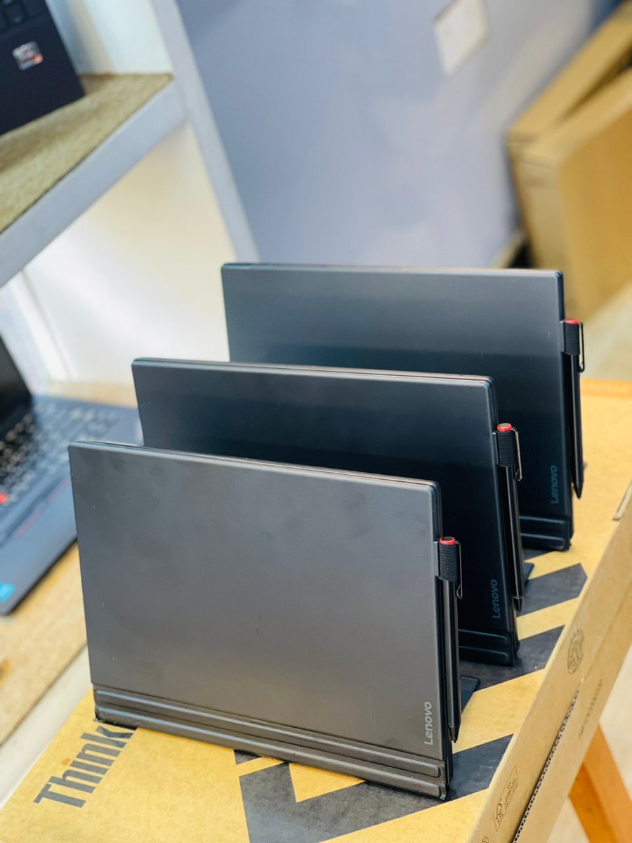 smartsellertz's tweet photo. @Cyancuty Brand new&amp;refurbish clean Laptop Available At our shop,Tunapatikana Kariakoo Mtaa wa aggrey Ofisi name and instagram username @smartsellertz WhatsApp +255 743 059 864 https://t.co/rnWm3X3iX3
