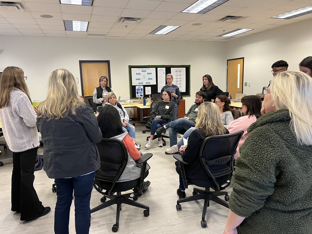 Anne Thiers tweet media