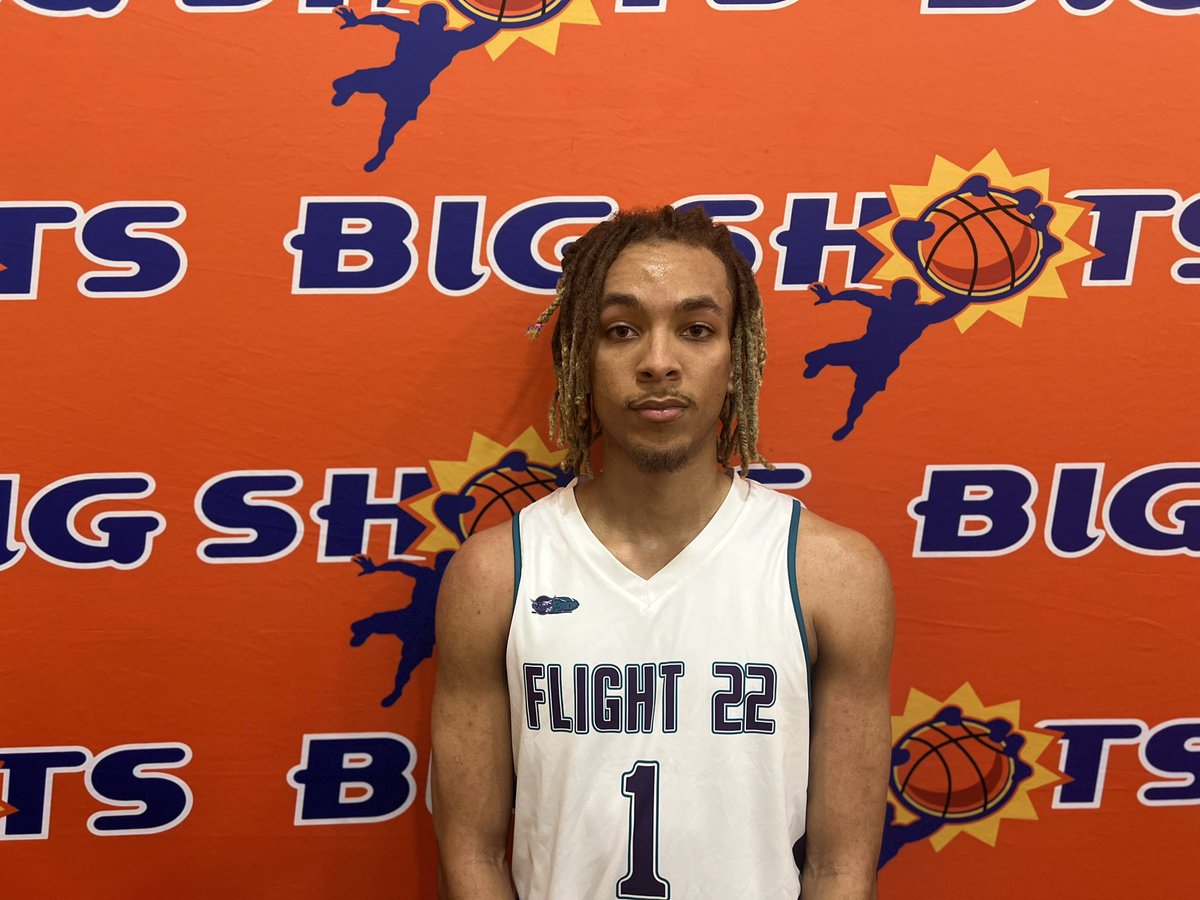 BigShotsGlobal's tweet photo. #BigShots #Friendshipcars #VaInvitational
Final 

Flight 22- 69
#5 Dontavious Pettaway 23pts
#1 Neeko Taylor 16pts

TD Prep 50
#2 Ju’wel Wilson 9pts
#12 Rhys Cotton 12pts https://t.co/moycDLTl1G