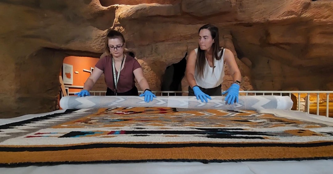 AZMNH's tweet photo. We are pleased to announce that AZMNH is one of the recipients of the Conserv Preservation Award! AZMNH Anthropology Collections Manager Samantha will apply this award toward the preservation of various oversized textiles in our collection.
@TeamConserv #textilepreservation https://t.co/mFFeL69zEi