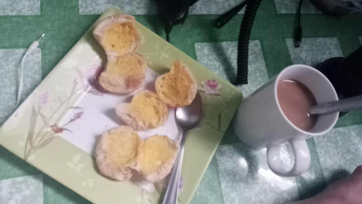 bonito18032's tweet image. Good morning... Have a great Saturday everyone...
#breakfast
#coffeeandbread