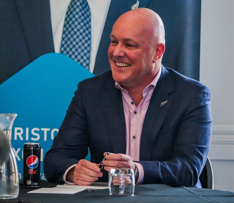 SeanHoganNZ's tweet photo. Forget Chris vs Chris - this is the Coke vs Pepsi election. https://t.co/d0AGUPplA2