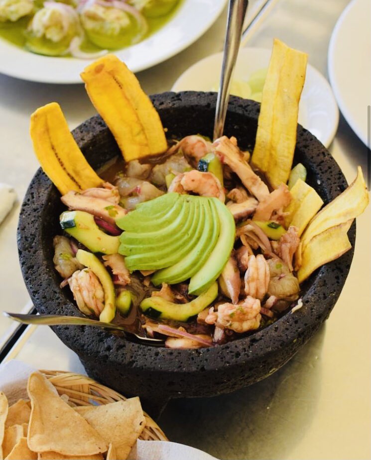 Richfreg's tweet photo. A comer! 🤤 #deliciousfood #Viernes #atascon #SiguemeYTeSigo https://t.co/ohG02NDXAB