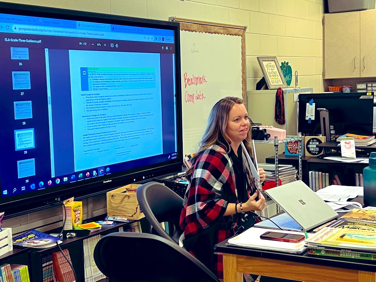 kristin.smith tweet media