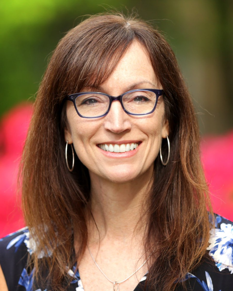 We'd like to offer our congratulations to Marcey Waters for being recognized by the <a href="/ampepsoc/">American Peptide Society</a> as a 2023 recipient of the Vincent du Vigneaud Award! Check out her lab <a href="/waterslab_UNC/">Waters Lab @ UNC</a> and her work at the link below. chem.unc.edu/?p=24211