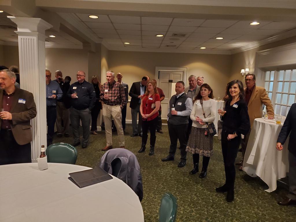 jcrowco's tweet photo. Great time #Connecting and #Networking at #WHIMBY #RVA last evening. @LCrowco @Bill_Lund @cbshadbolt1 https://t.co/RFnE80OX2q