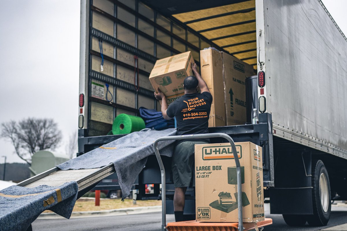 Your Budget Movers tweet media
