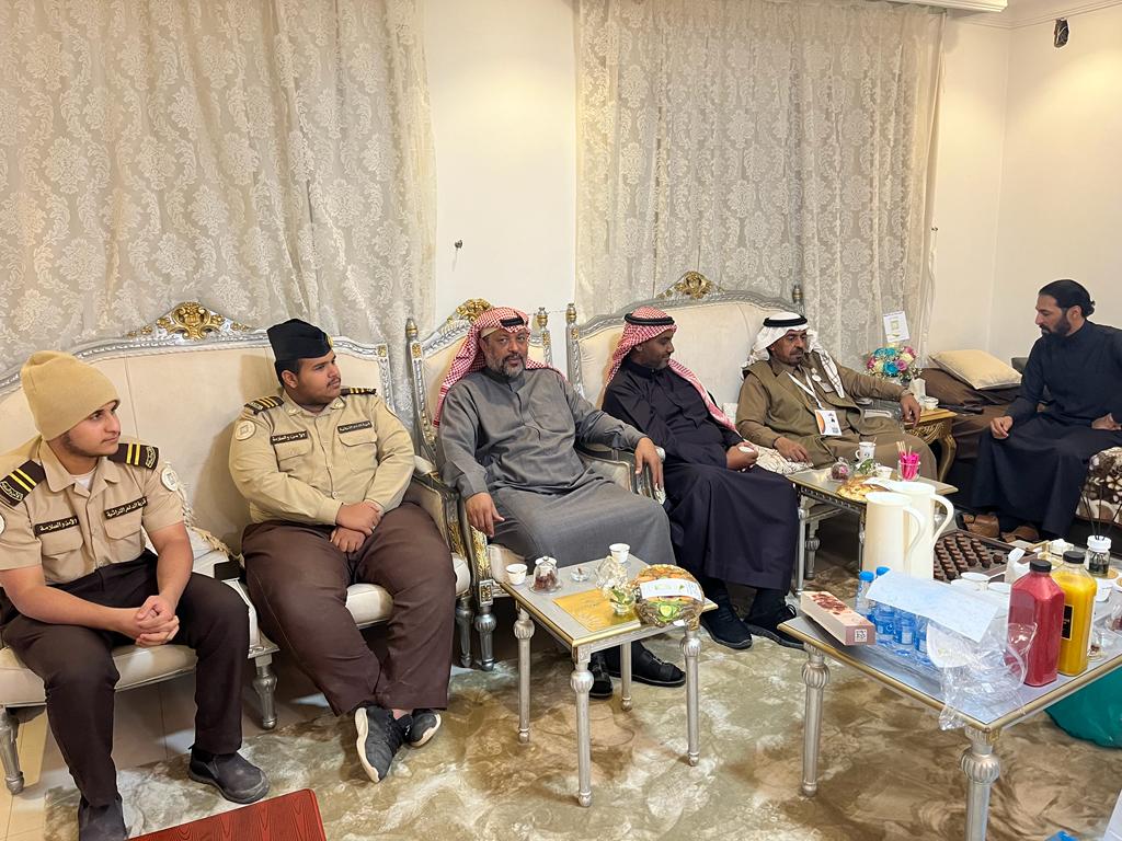 hematwatan2030's tweet photo. وحضور أ: عبد المجيد عبد العزيز آل حركان لزيارة مدير إدارة الحشود بقرية الدلم التراثية أ: عبدالله محمد بن جرجير أجرى عملية جراحية سائلين الله له ان يجمع بين الأجر والعافية . https://t.co/a8odnL6OEM