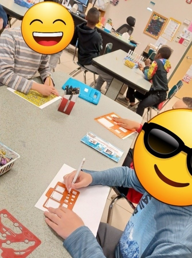 MicheleShipper's tweet photo. Using stencils in Art Class can be a great modification for students to create something on their own and enjoy doing it! 
#SpecialEducation #inclusion #ArtClass #stencils @WSESWildcats https://t.co/j8domXCs0O