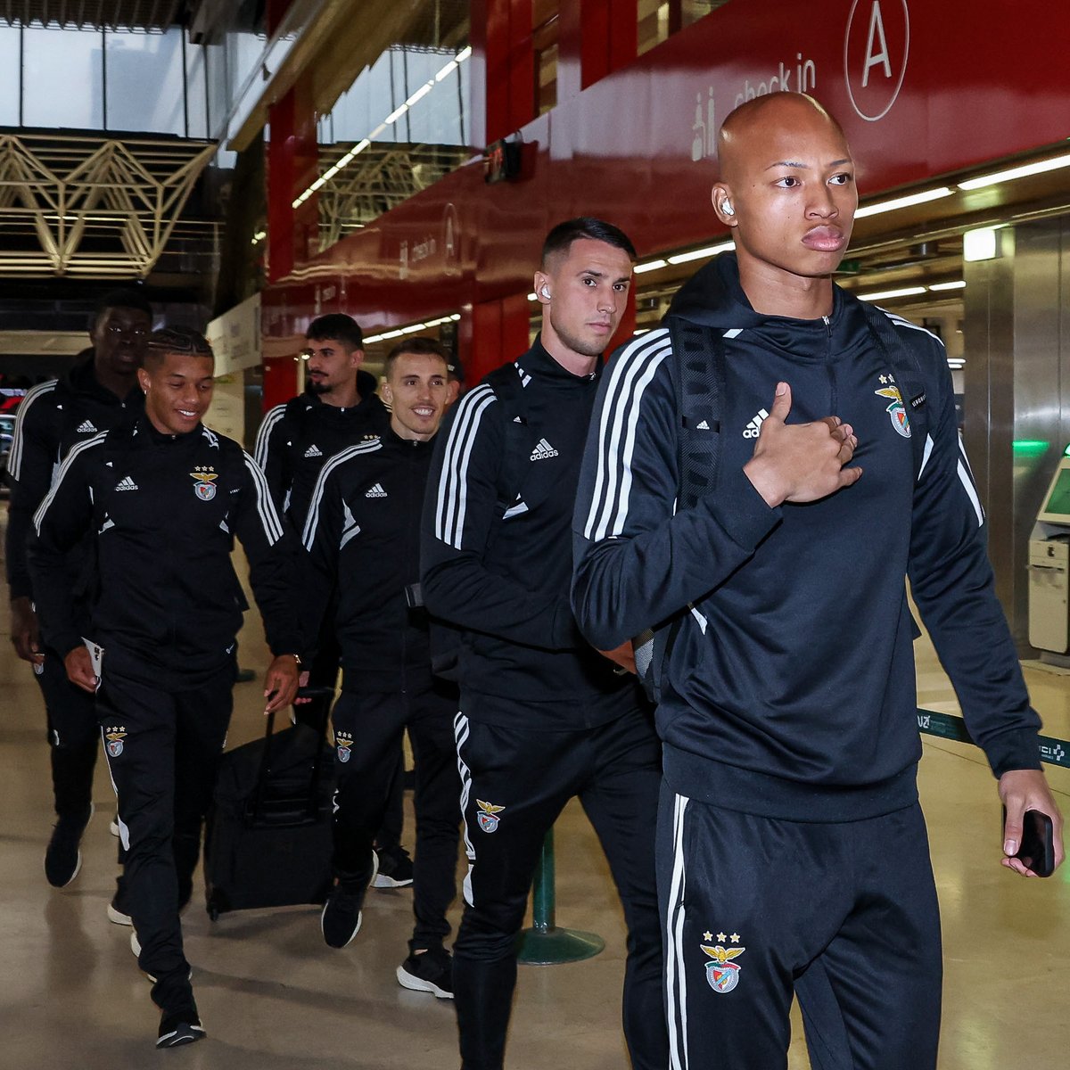 ✈️ Viagem para São Miguel!

#EuAmoOBenfica #CDSCSLB