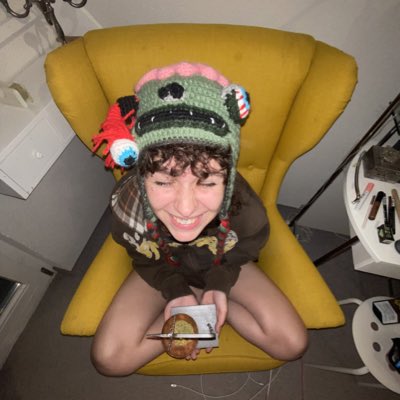 desitherealone's tweet photo. #NeuesProfilbild https://t.co/sEsIKkZjQL