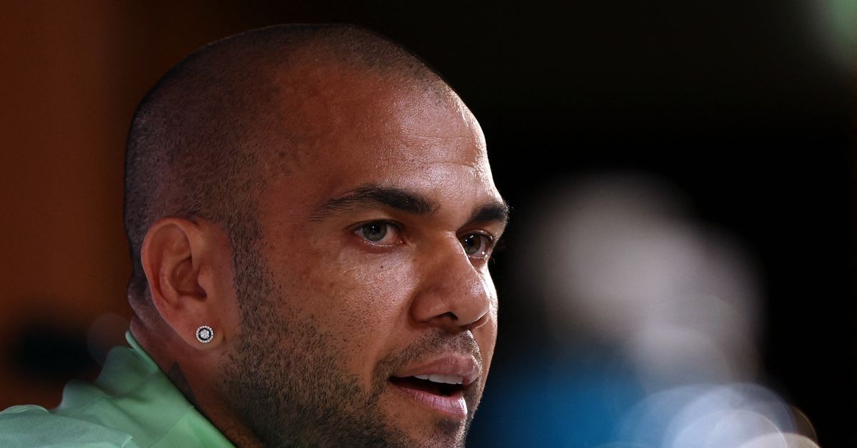 Reuters's tweet photo. Spanish judge orders prison on remand for Dani Alves, reports say https://t.co/BKJdwv3CI0 https://t.co/etit6CeTKB