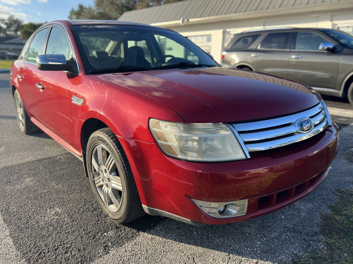 2009 Ford Taurus Limited 
Only $4500 Cash 

Need payments?
Call us directly (321) 421-7496 
rollinmotors321.com