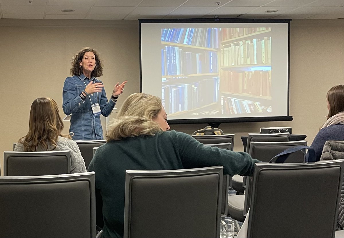 Elise_dean5's tweet photo. #23LitCon. Thank you to @NLULiteracy for putting together a dynamic menu of speakers! A special thank you to @mal_keenan for a wonderful presentation on using poetry to spark creativity. So many new ideas! https://t.co/36hru0TwDi