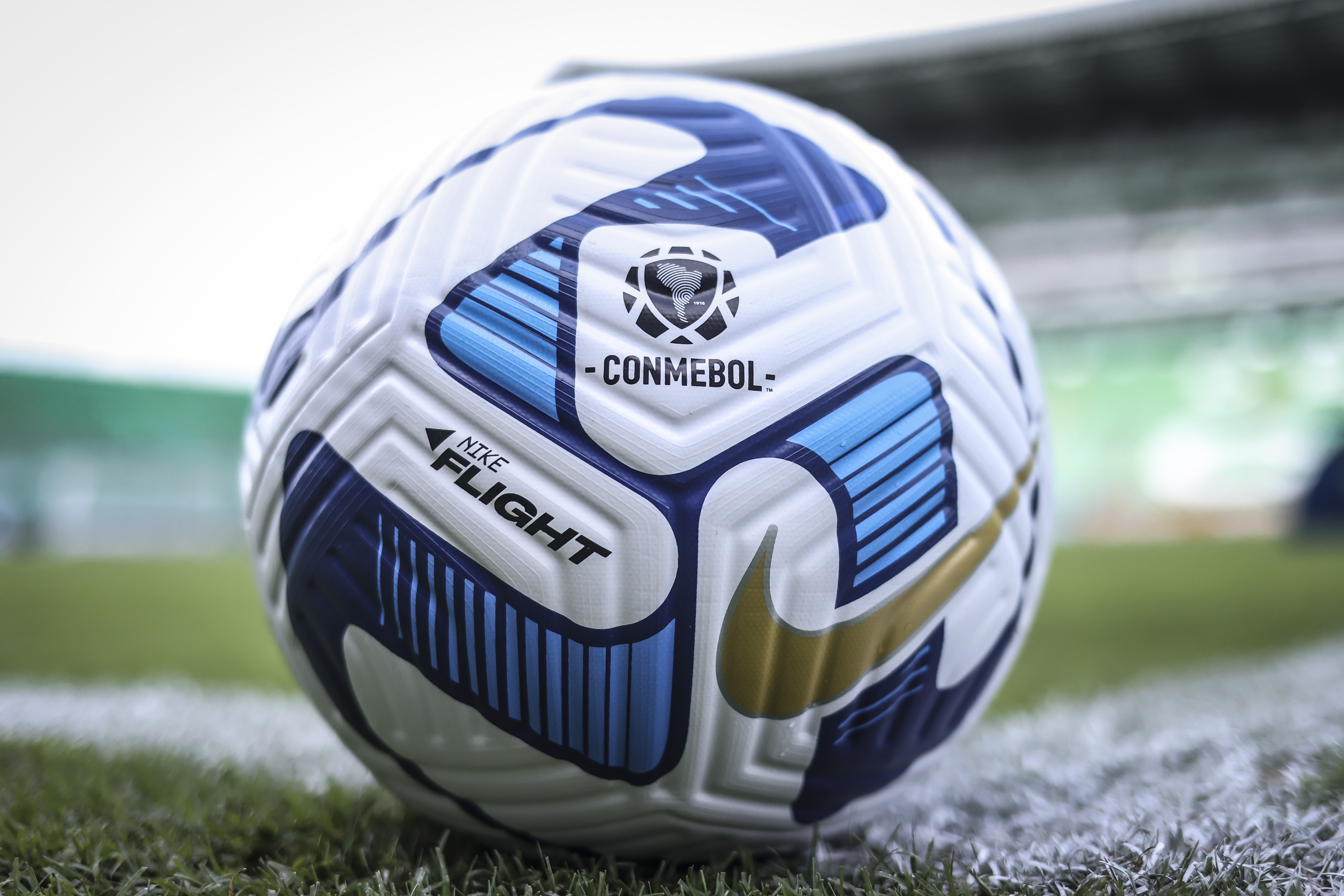 Pelota nike conmebol sale