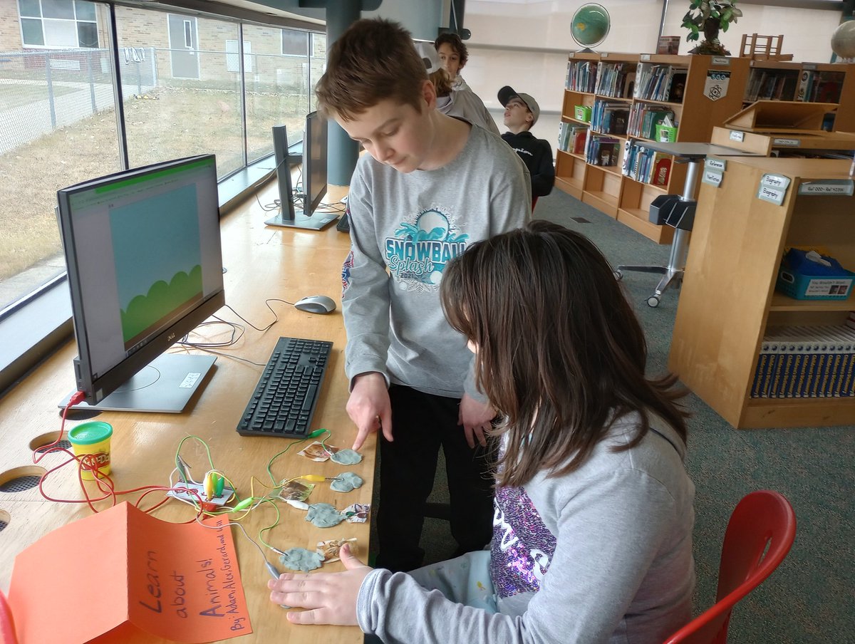MrsZubarevLMC's tweet photo. Here are the last two Family 3 STEM classes presenting their projects to RISE! I'm so proud of them and the RISE students had a blast! #WebsterLMC #WebsterWildcats🐾 #LivoniaPride https://t.co/hAbgv9BWuL