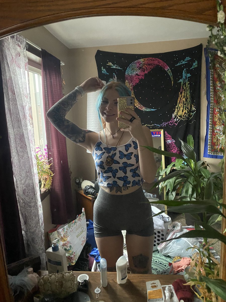 bratttyj's tweet photo. hi findom it’s payday who wants to snapchat ?

femdom paypig relapse weak beta goon simp cuckold leggings https://t.co/pw3Y10mpNz
