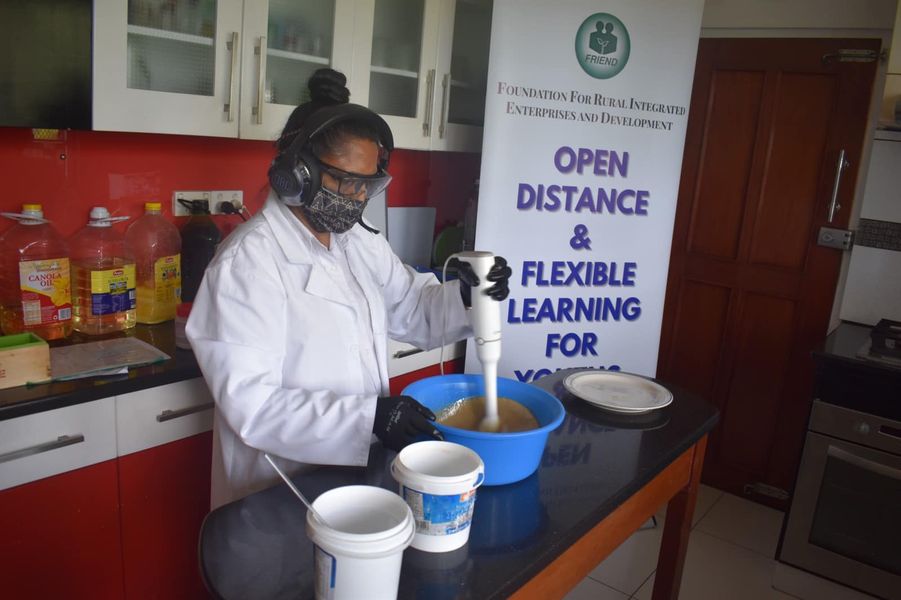 Skilling youth for employability in the Pacific region. A <a href="/COL4D/">COL</a> partnership with <a href="/FriendFiji/">FRIEND Fiji</a>. Read more here: col.org/news/skilling-…