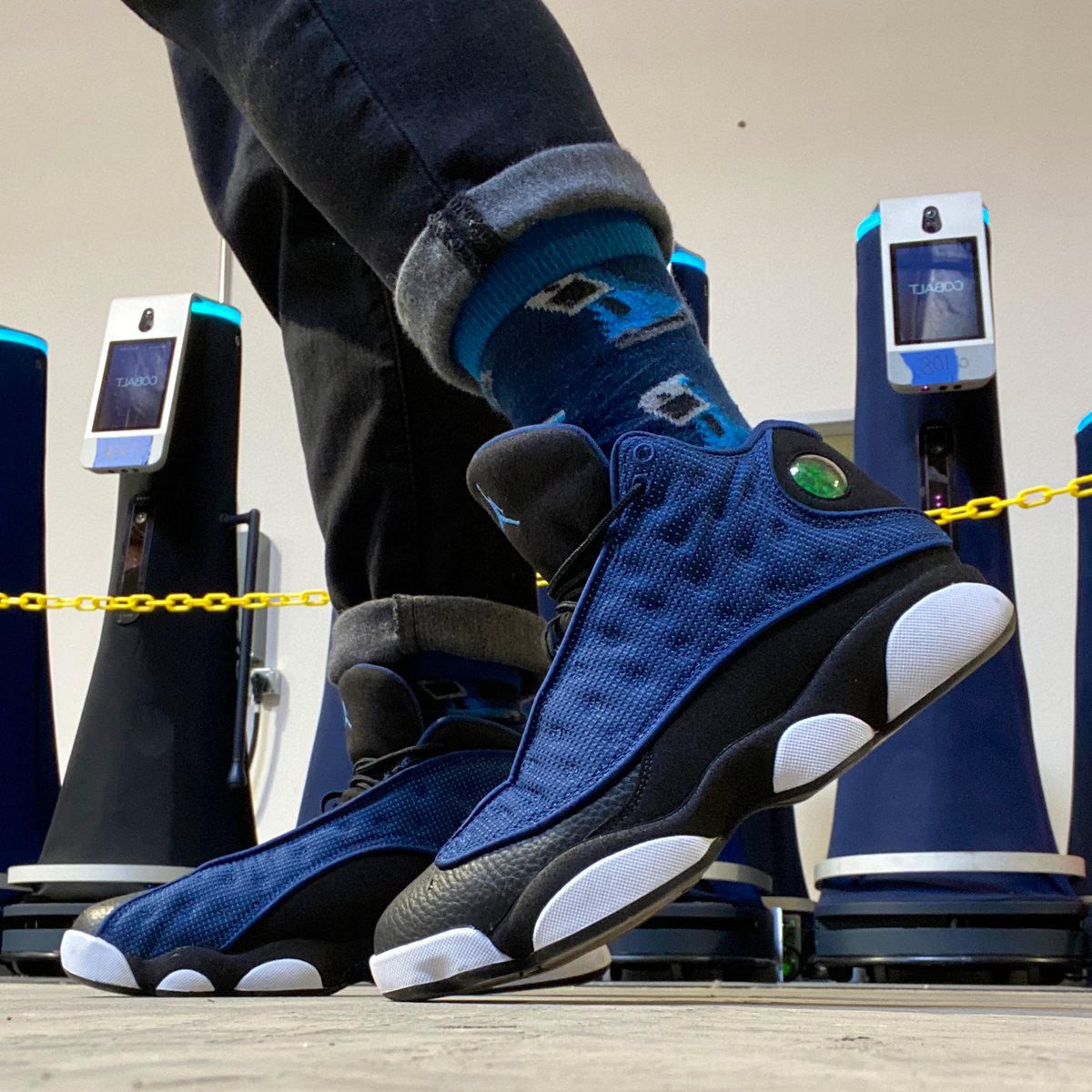 DahAznDeric's tweet photo. Undeadstocking a pair I’ve really been wanting to bust out featuring Cobalt Robotics security robots 🤖
@Jumpman23 #BraveBlue #KOTD #SNKRS #snkrsliveheatingup #JORDAN13 #robotsinsneakers #yoursneakersaredope #sneakerheads #wearyoursneakers #unds https://t.co/AEpbH5JHan