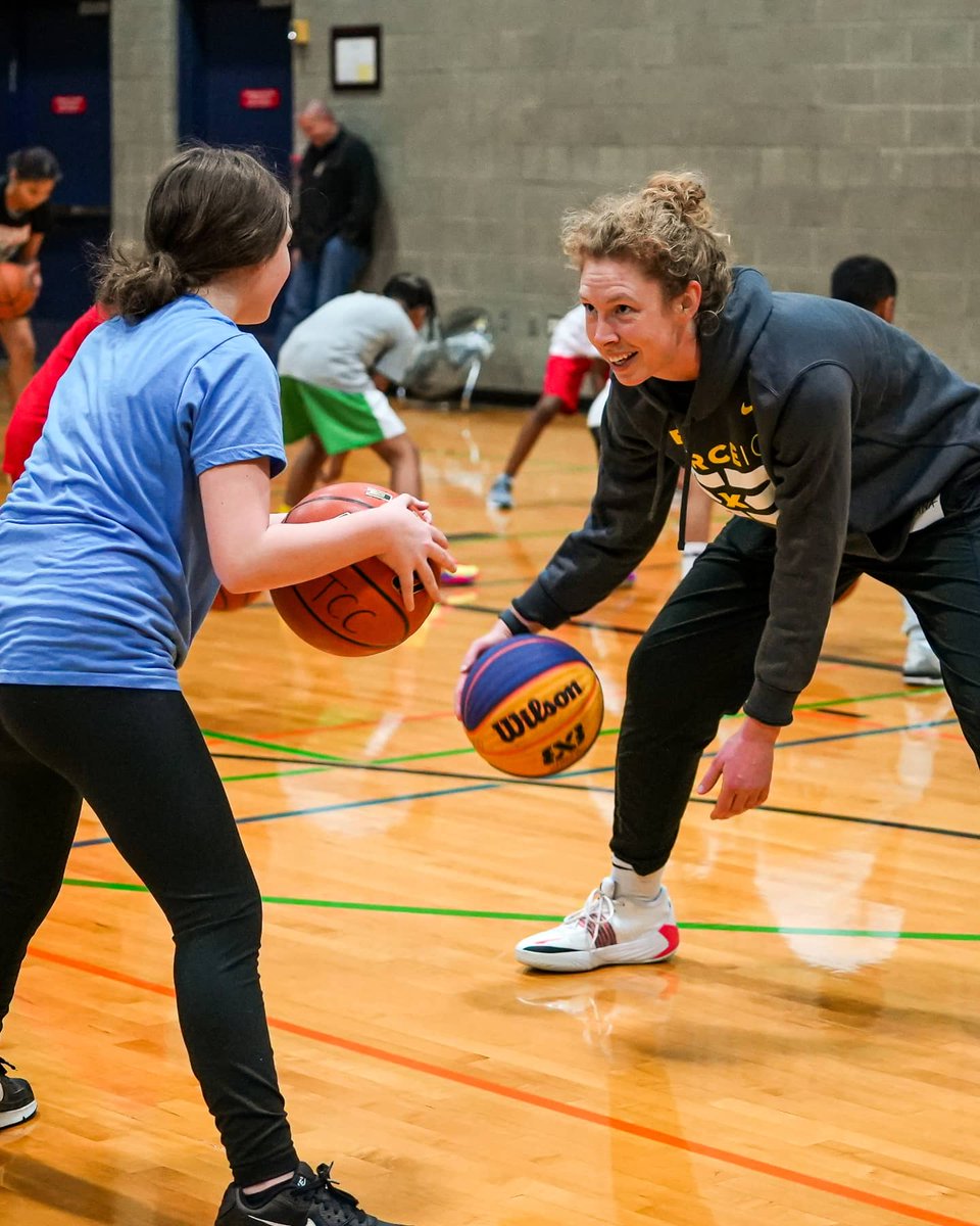 Force10_3x3's tweet image. Creating the next generation of 3x3 hoopers 🔥🔥🔥