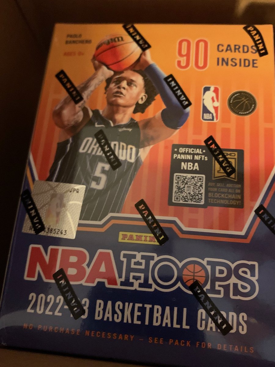 CardPurchaser's tweet photo. Who wants a free 2022-23 NBA Hoops blaster box? 

- Follow @CardPurchaser
- Retweet this tweet
- Reply and name your favorite basketball player

I will not send a link in DM

Winner drawn Sunday, 1/22, at 9pm central. US shipping address please. https://t.co/MIcA6X5J2E