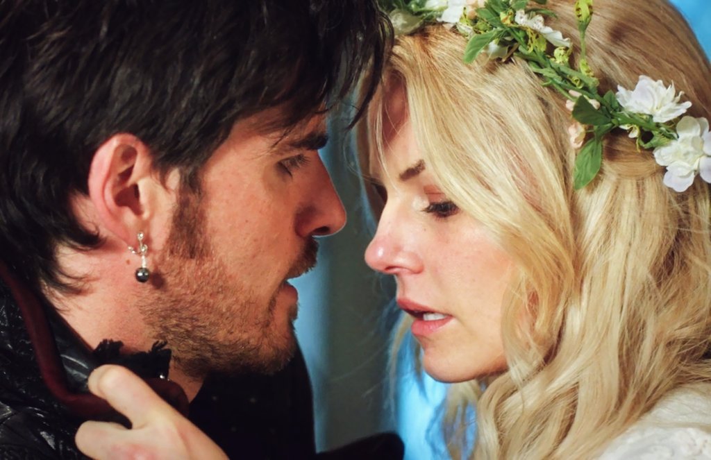 EnchantedSwans's tweet photo. "All of the noise I hear inside
Restless and loud, unspoken and wild
All that you need to say
To make it all go away
Is that you feel the same way too"
β€οΈβ€οΈβ€οΈ
#captainswan #emmaswan #killianjones #jennifermorrison #colinodonoghue #onceuponatime #ouats5 #thewords #thewordslyrics https://t.co/eQ8NNZSMDg