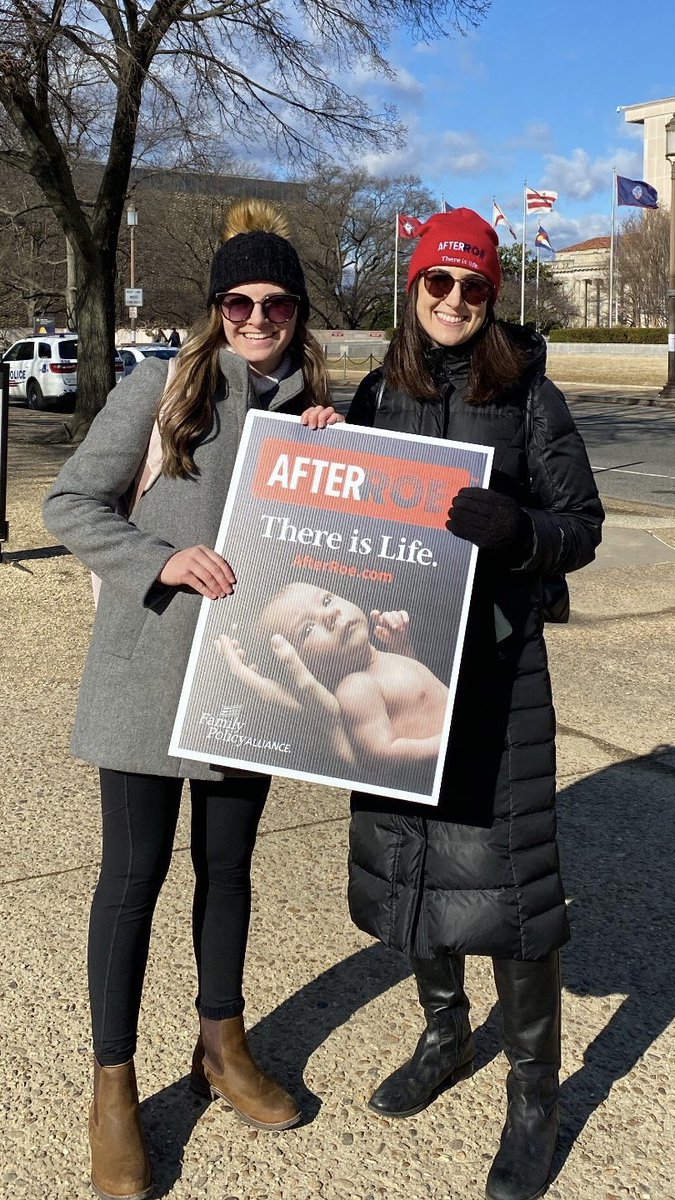 family_policy's tweet image. #ProLife is #ProWoman. These women and girls came out to the #MarchForLife2023 to empower women nationwide! @March_for_Life