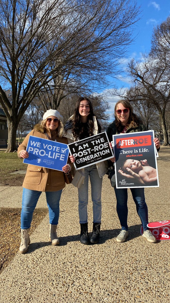 family_policy's tweet image. #ProLife is #ProWoman. These women and girls came out to the #MarchForLife2023 to empower women nationwide! @March_for_Life