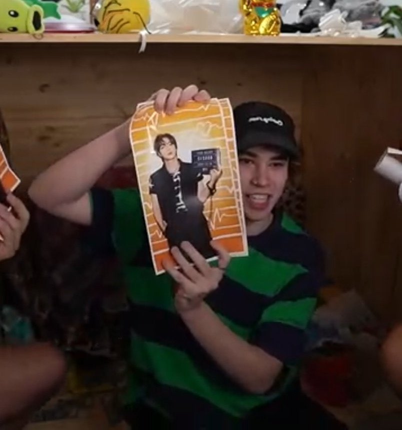 Jinfantry on Twitter "Famous streamer with over 6M subscribers in Twitch and 3M in Youtube