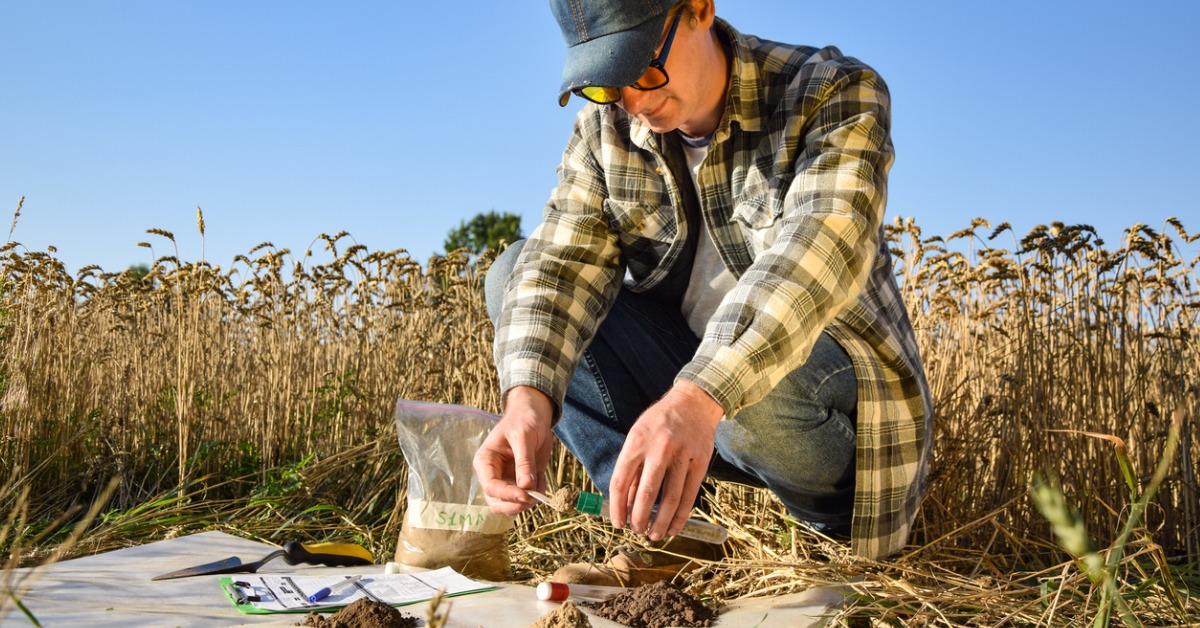 Why is soil testing so important when it comes to growing food? Soil tests provide farmers and ranchers with the right information to maintain optimal soil fertility and can be used to:
✅ Optimize crop production
✅ Prevent runoff of excess fertilizers
✅ Save money on inputs