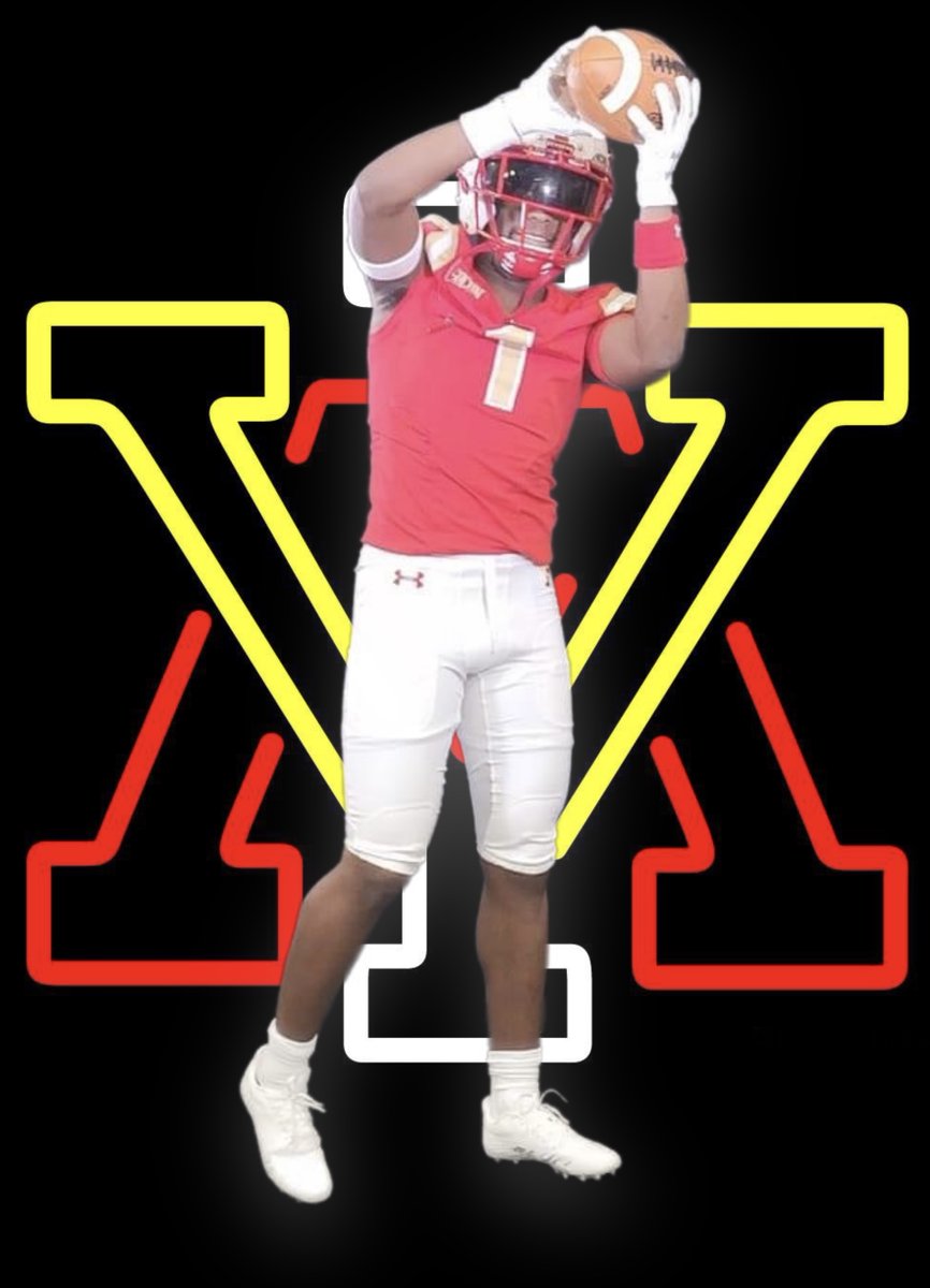 Malikholmes28's tweet photo. Blessed to receive a Division I offer from @VMI_Football 
thanks to @CoachBParker17 #RahVaMil https://t.co/hIs0KKqILL