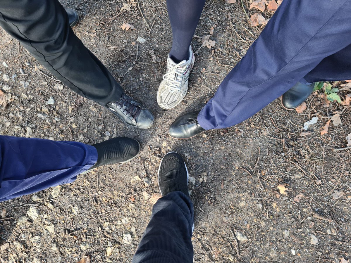 nicejaus's tweet photo. โWear Your Trainers to Work Dayโ@NHSHarlow.Break time outdoor walks ๐ณ, Gastro secretaries 100 squats challenge ๐. Multi professional approach of raising awareness of movement @ workspace ๐๏ธโโ๏ธ๐ง๐ปโโ๏ธโน๐ปโโ๏ธ#makemovementcount @GamesEoE @ReconGamesUK #teamworkmakesthedreamwork https://t.co/K76NOygtfN