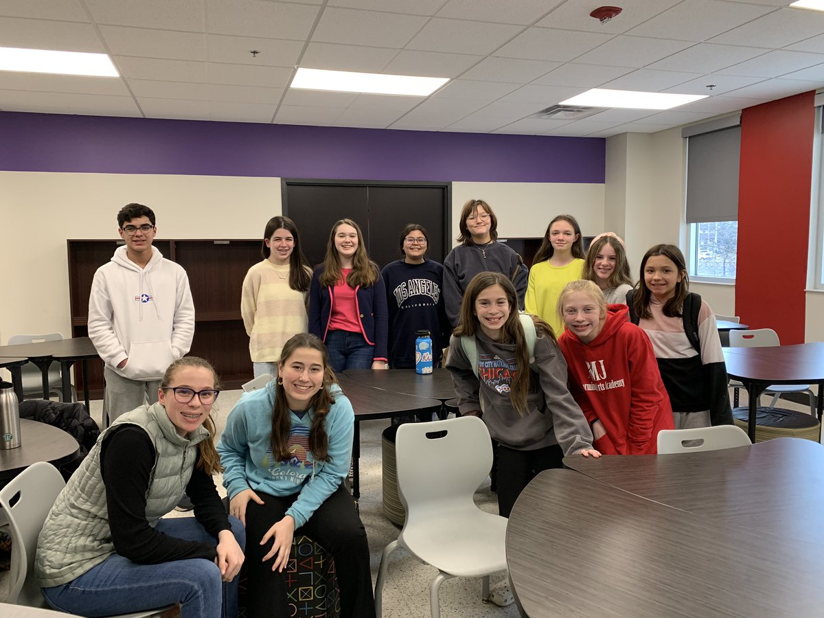 The creative writing elective had a workshop with author <a href="/naomikinsman/">Naomi Kinsman</a> and also learned more about the Young Inklings writing competition. I love that after it was over, kids told me how much it helped them develop story ideas! <a href="/CCLSChargers/">CCLS - St. Louis</a>