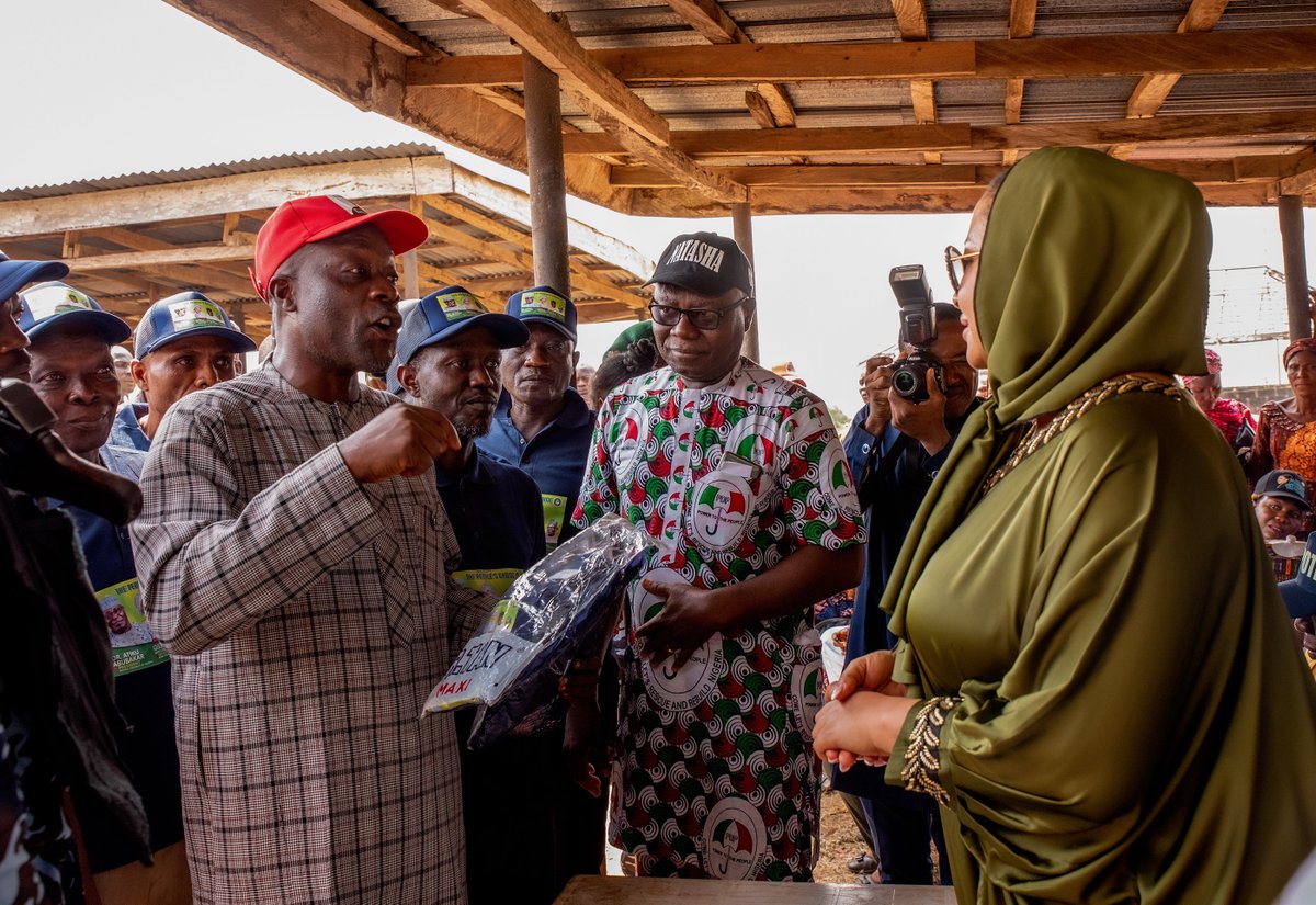 Bayodeoluwasey's tweet photo. ___ KOGI CENTRAL PDP CAMPAIGN ______
  Natasha In Ogori/Magongo Local Government
 #NatashaInMagongo #NatashaInOgoriMagongo
Bar Natasha Akpoti Uduaghan #NatashaAkpotiUduaghan2023 #Ogori #Magongo  
#voteNatashaAkpotiUduaghan #NatshaAkpoti4Senate #VoteNatasha4Senate #ogorimagongo https://t.co/zLPnjiB8Yu