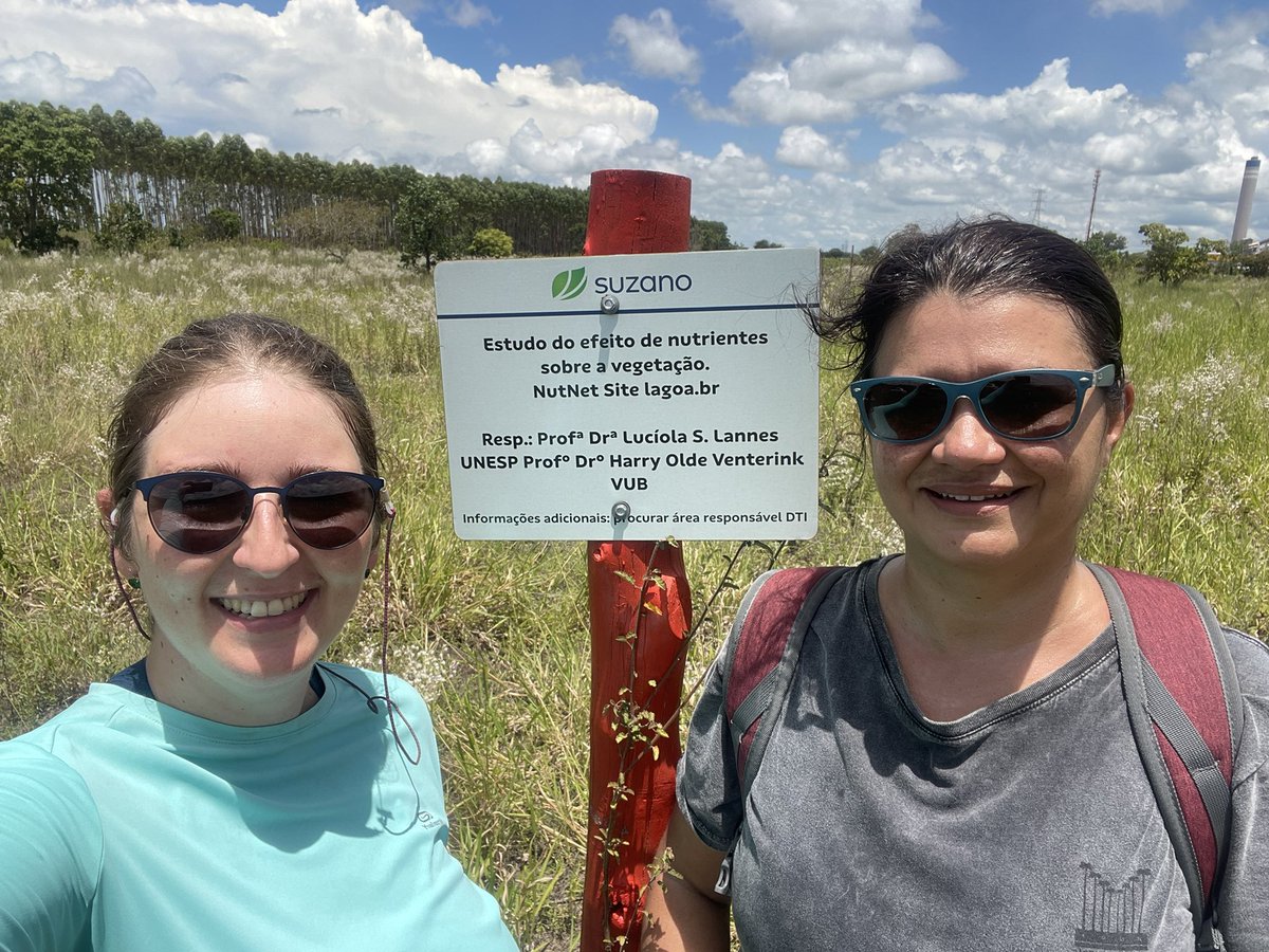 Anna Abrahão (@anna_abrahao) on Twitter photo Visiting Luciola Lannes’ plots from <a href="/NutNetGlobal/">Nutrient Network</a> testing the effects of nutrient addition to grasslands, I got to learn a lot on #invasiveplants Visiting Luciola Lannes’ plots from <a href="/NutNetGlobal/">Nutrient Network</a> testing the effects of nutrient addition to grasslands, I got to learn a lot on #invasiveplants