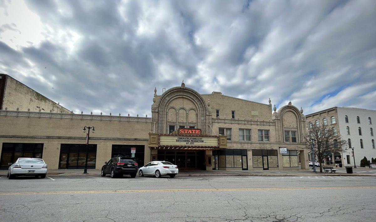KatieUssin's tweet photo. Tonight at 6 on @WEWS - come w/ me &amp; photographer Mike Harris as we visit beautiful Erie County, Ohio in the great @cityofsandusky for an update on the historic @SanduskyState. It’s been closed since severe weather badly damaged the structure in June of 2020. https://t.co/80OiJGo5Kp