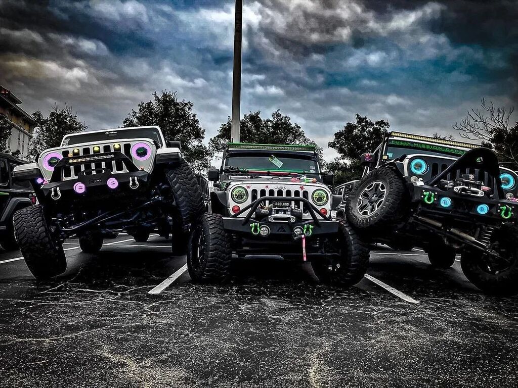 #jeepbeef Brand Warrior #featurefriday 👈 Swipe 

@0lllllll0maximus Josh. FL

"Being in the JeepBeef Brand Warrior program is being a part of something that stands for more than just a wheeling group. It's a lifestyle with people who have the same pas… instagr.am/p/Cnp0ef9LOg0/