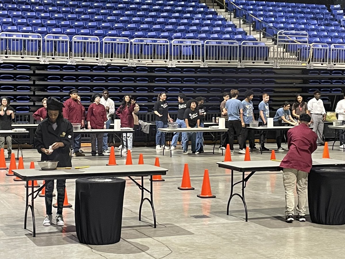 mark.williams@cfisd. tweet media