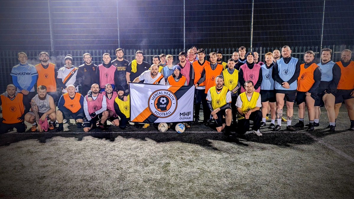 MHF_Oldham's tweet photo. An amazing turnout tonight, one of highest ever for our men’s and a great start for our first ever women’s MHF.

We wish everyone a good weekend, we can’t wait until next week and another MHF double.

#PeerSupport https://t.co/2rNv2WEZBs