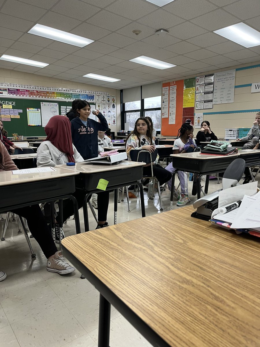 MissLettiere's tweet image. Trashketball 🏀 is my new favorite review game! Have the students work as a team to answer questions, first team to get all of them correct gets to shoot their answers into the trash for various points from different distances