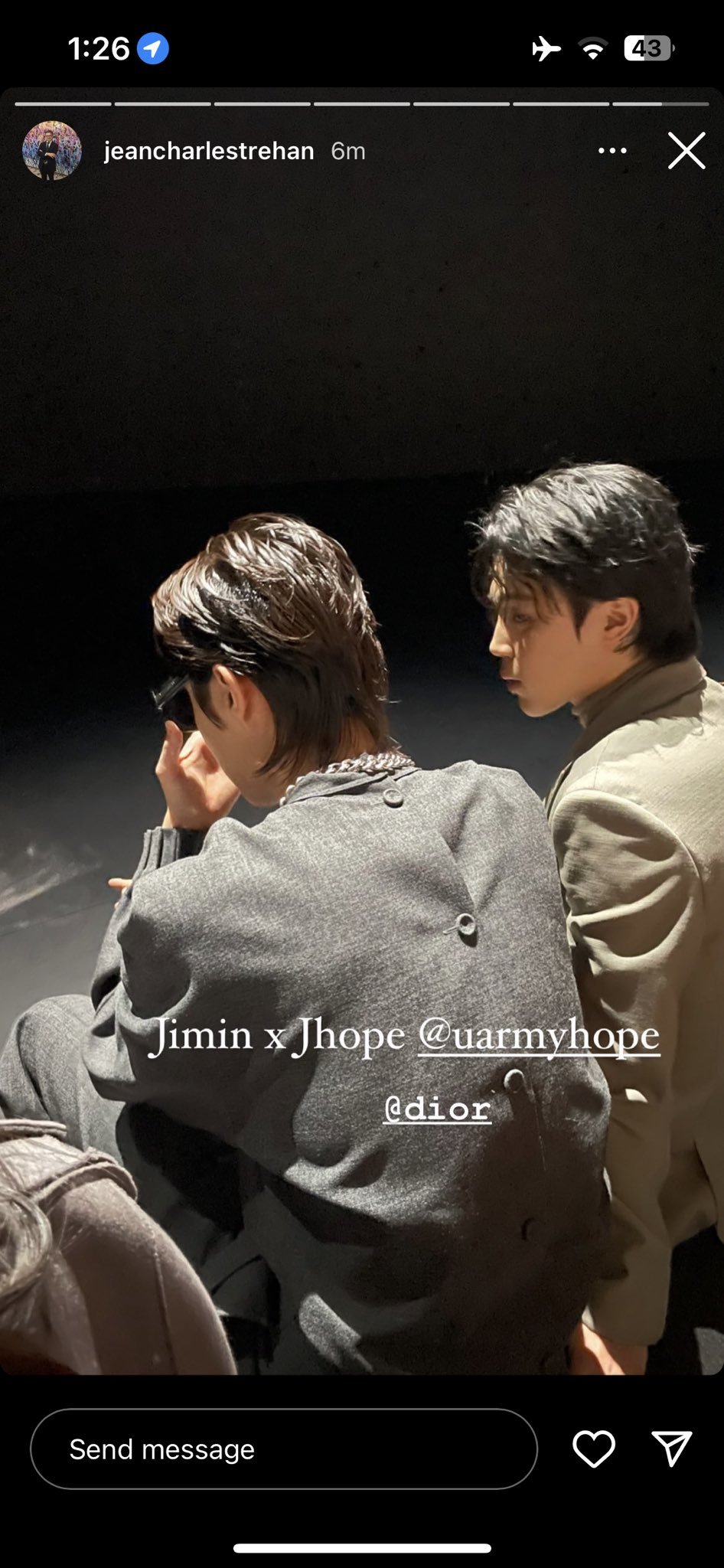 [잡담] 디올 제이홉을 바라보는 파리시민들의 시선 | 인스티즈