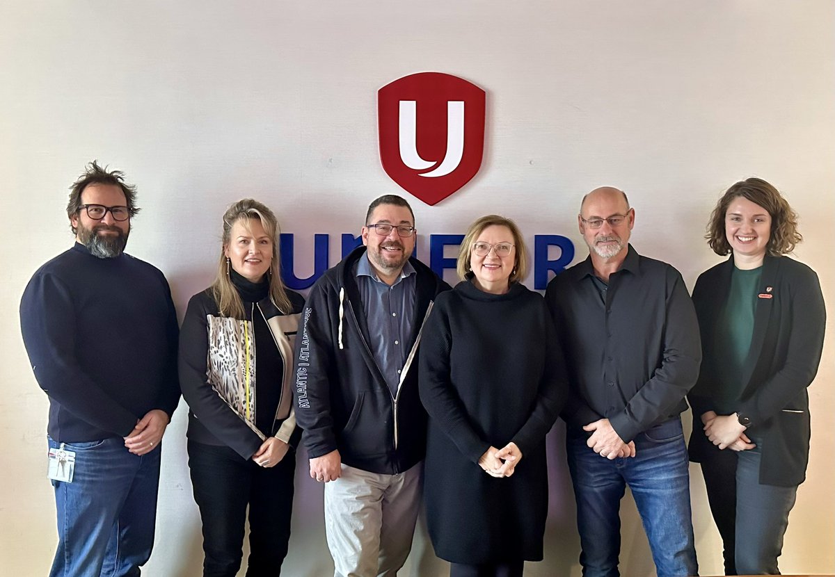 Pour la première fois depuis la fondation d'Unifor, les dirigeantes et dirigeants nationaux ainsi que les adjointes et adjoints exécutifs se rencontrent au bureau national d'Unifor à Montréal.