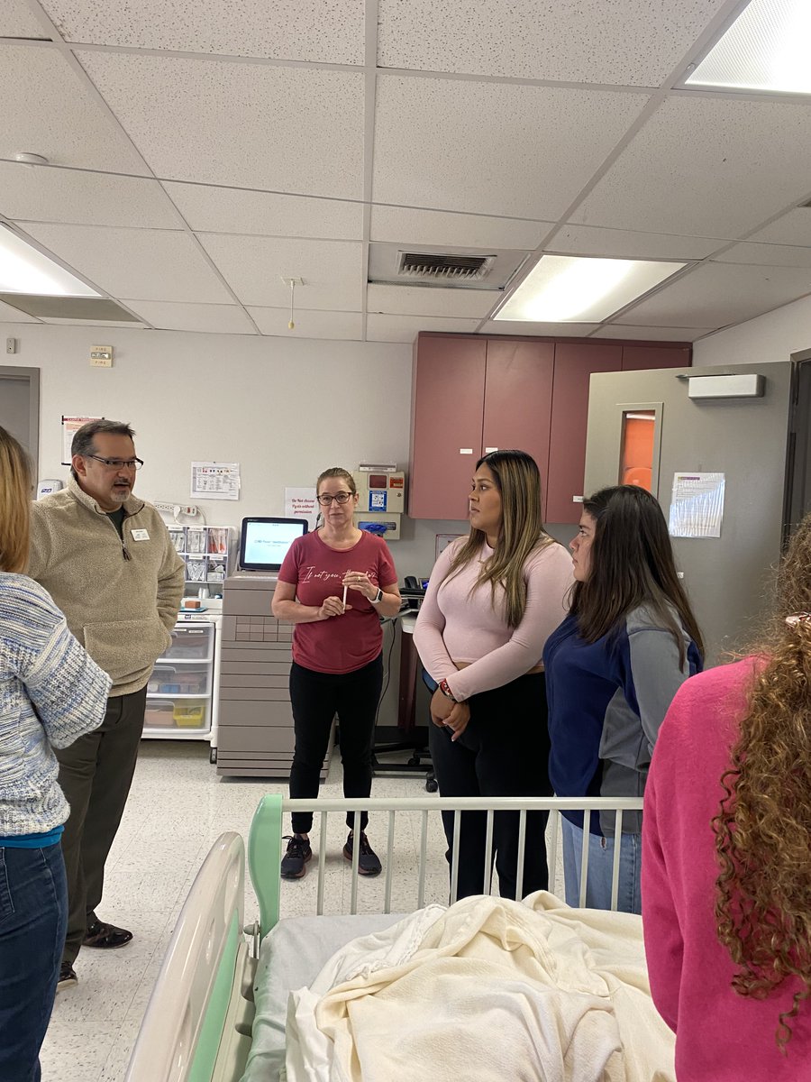 AVHS and MGM students toured the Nursing Program at <a href="/MiraCosta/">MiraCosta College</a> Oceanside. Don't forget to sign up with Mrs. Bishop or Ms. Riebau to have these experiences and see what doors are ready to open for you!