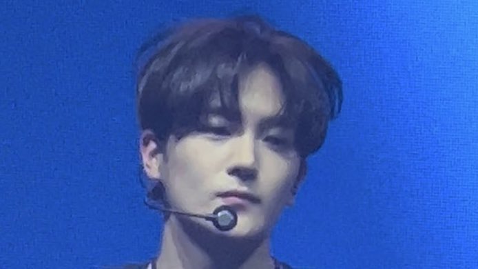 이재현씨 이제 귀를 숨길 생각이 아예 없으신 듯