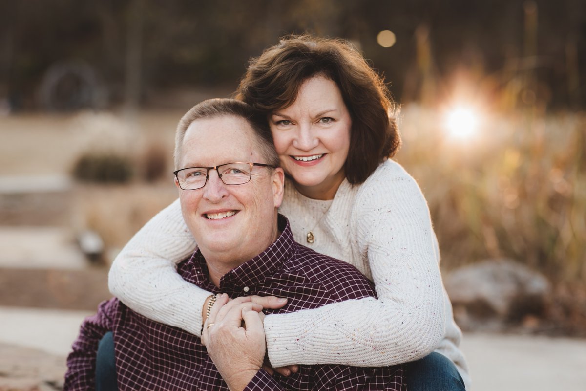 eMPhotog's tweet photo. Elkins Family 2022 ❤️

Just over here reminiscing about warmer days and these awesome people...

It's an honor to capture family photos.  It's a blessing when you get to do the same families year after year.   THANK YOU for trusting me with your precious family memories! https://t.co/YXqZJpUUcb