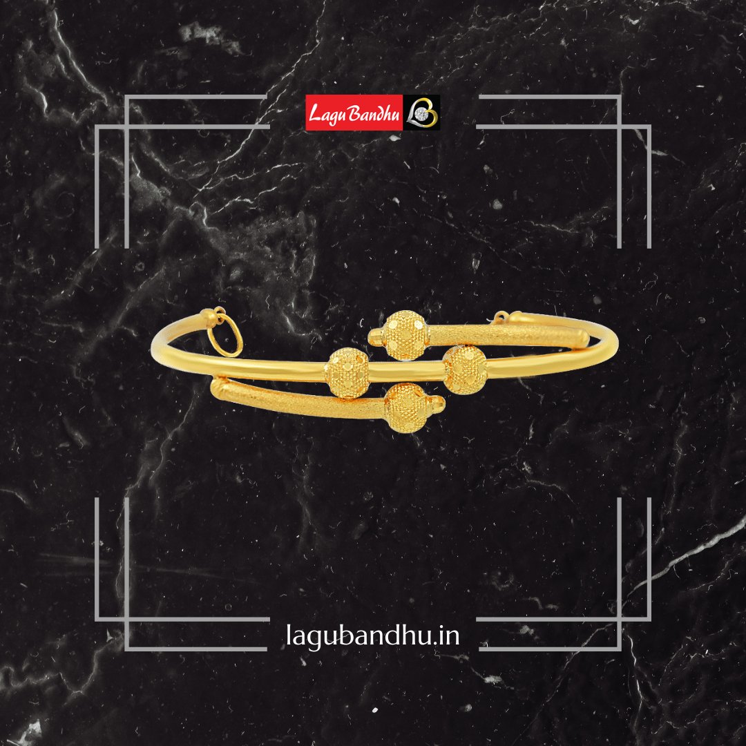 Gold Bracelet
SKU : 21HO9758
lagubandhu.in/product/gold-b…

#goldbracelet #goldbracelets #bracelet #bracelets #handjewellery #handcrafted #handmade #goldjewellery #lagubandhujewellers