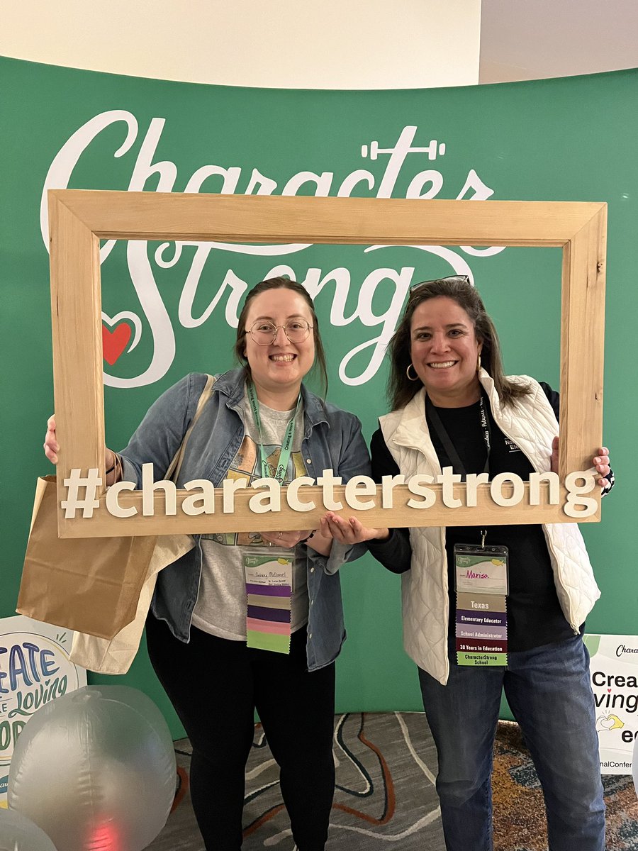 WulfsbergM's tweet photo. Northern Hills representing well at the Character Strong conference! #BroncoPride @krobertsonws @NorthernHillsES @NEISDfam @NHBookinBroncos @niclew12 https://t.co/ww8rKZVFlN