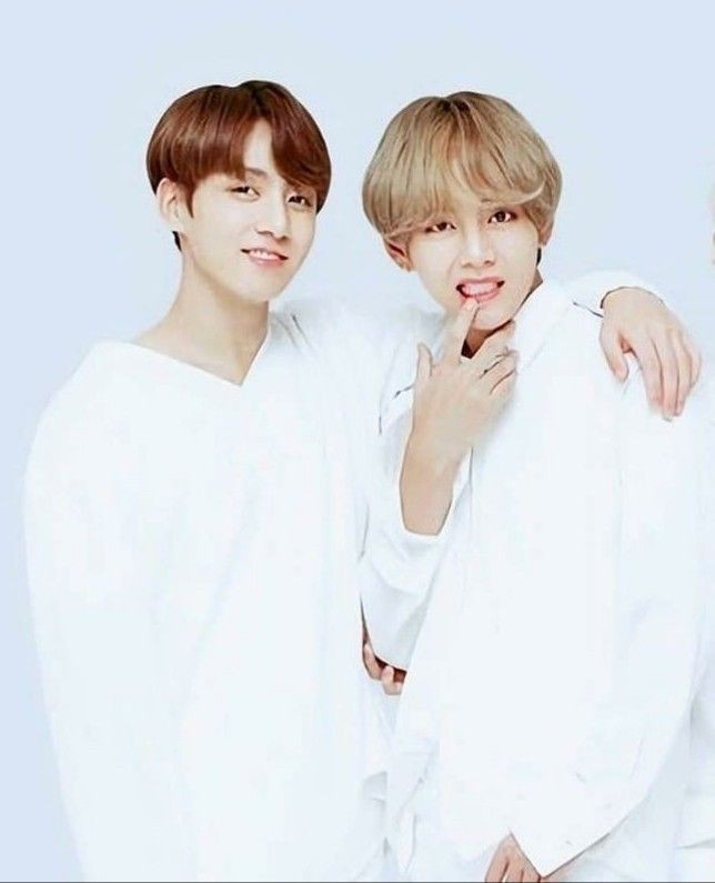 𝔹𝕦𝕟𝕟𝕪𝔹𝕖𝕒𝕣⁷ ꪜᙏ̤̫ ʕ•ᴥ•ʔ ♡ ˊˎ- tweet media