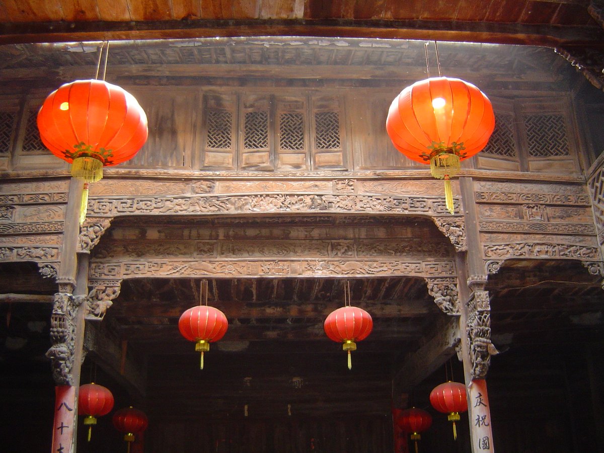 CenturyCruises's tweet photo. Happy Lantern Festival! 🏮 
The Lantern Festival is a Chinese traditional festival celebrated on the full moon, the fifteenth day of the first month, which is today! 😍 🥂 🍾 

#travel #festivals #china #lanternfestivals #springfestival https://t.co/VL6T1sbrLg