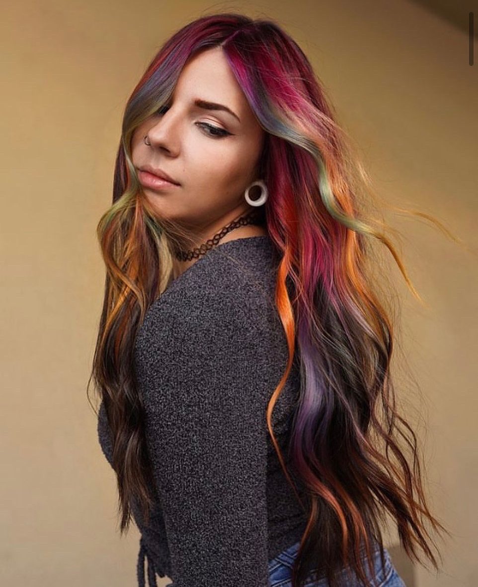 Getting creative with colour!✨ This look was hand painted using #Pravana.